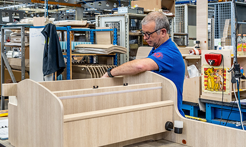 Menuisier Camp�r�ve