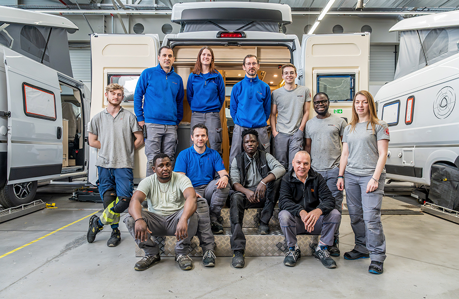 Team 2 Camp�r�ve