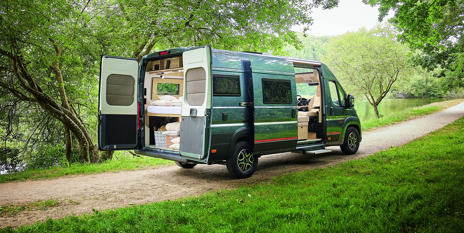 5 fourgons de la gamme Camp�r�ve Magellan